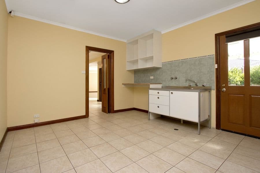 1 Finlay Street, Yarraville - Thumbnail 8