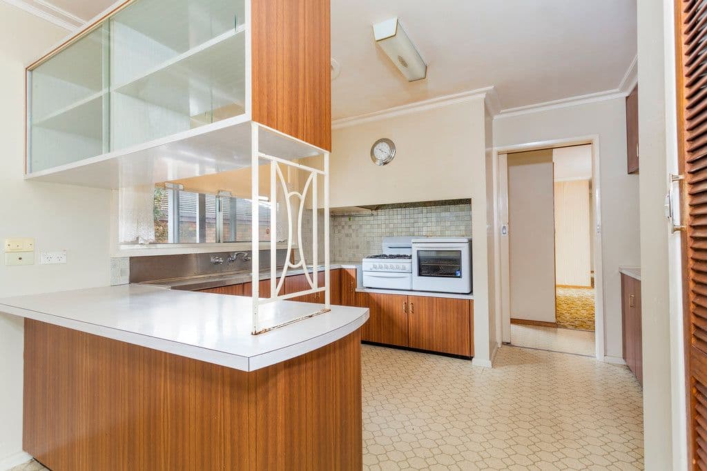 6 Mayfair Drive, NEWTOWN VIC 3220, Newtown - Thumbnail 6