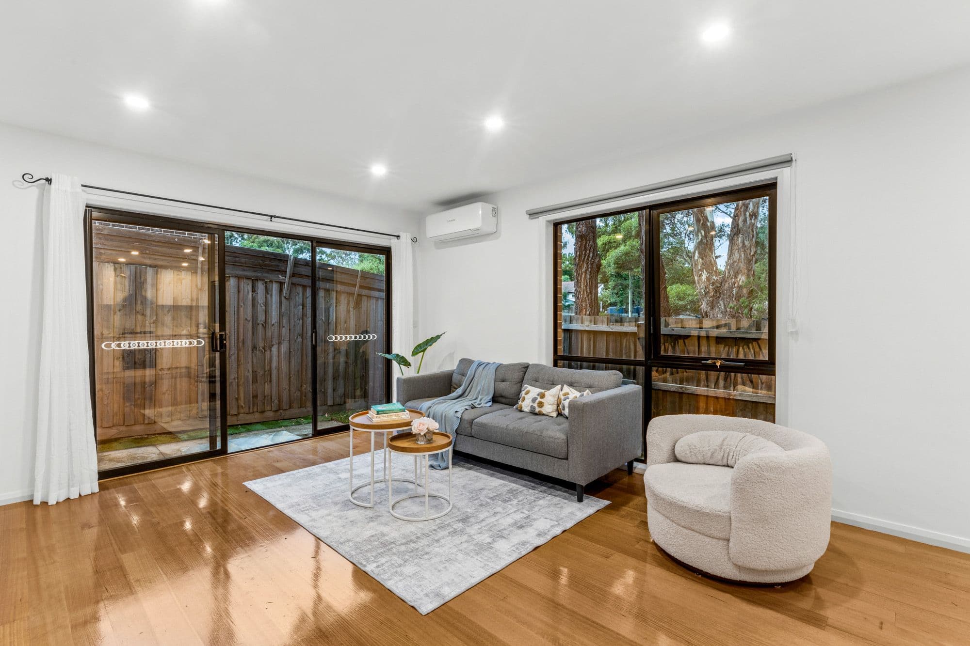 21 Beddows Street, Burwood VIC 3125, Burwood - Thumbnail 2
