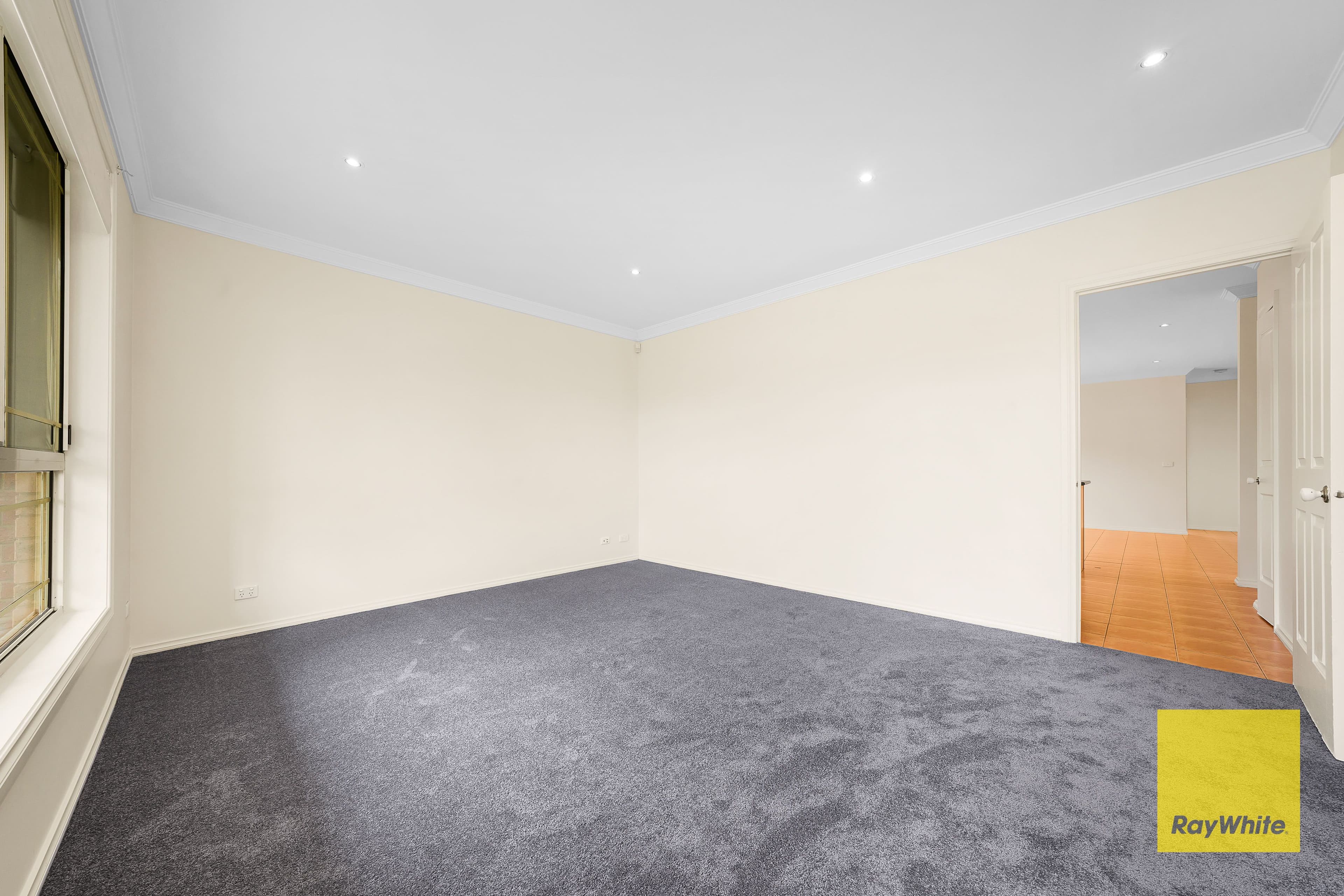 9 Lisa Court, Hoppers Crossing VIC 3029, Hoppers Crossing - Thumbnail 3