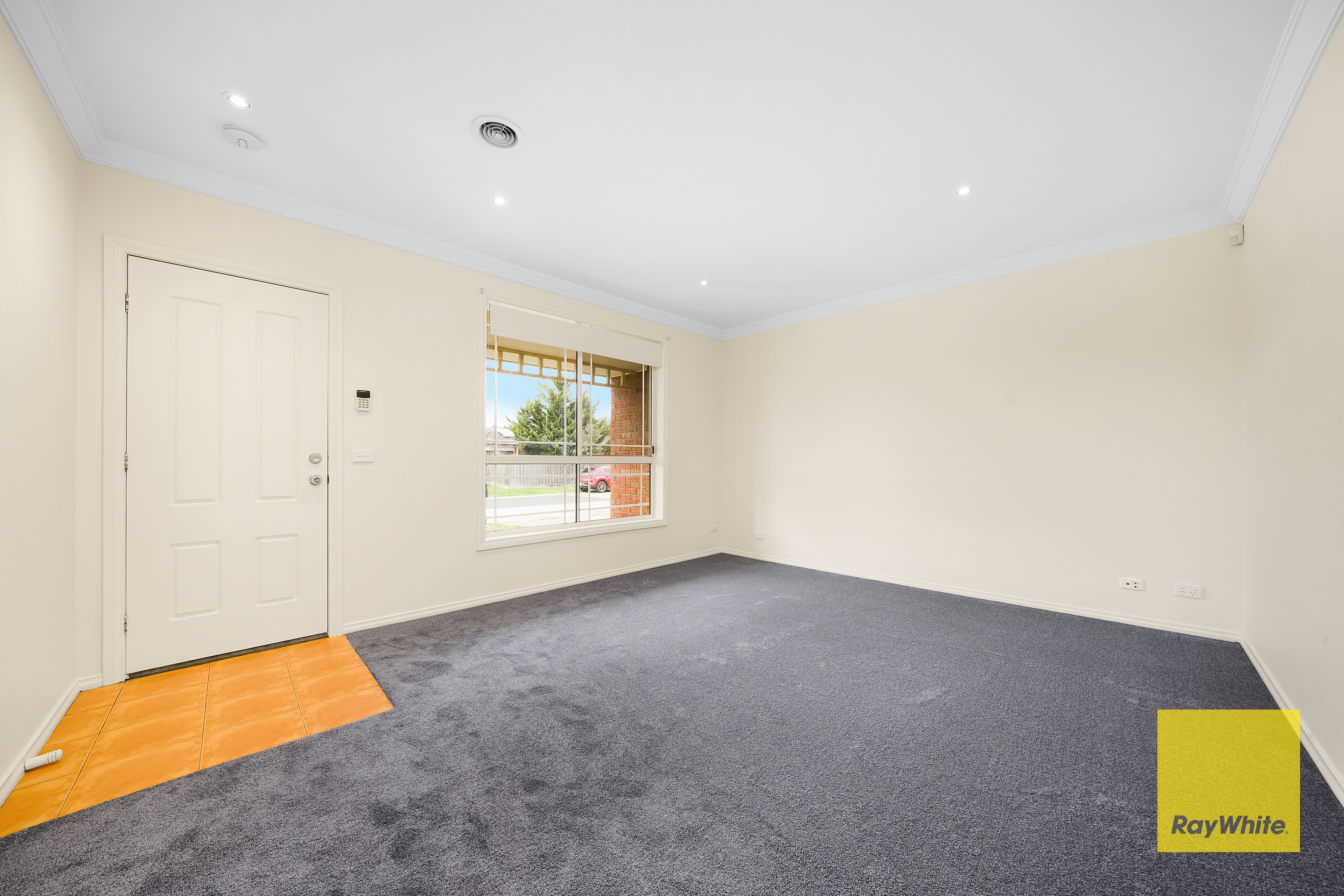 9 Lisa Court, Hoppers Crossing VIC 3029, Hoppers Crossing - Thumbnail 4