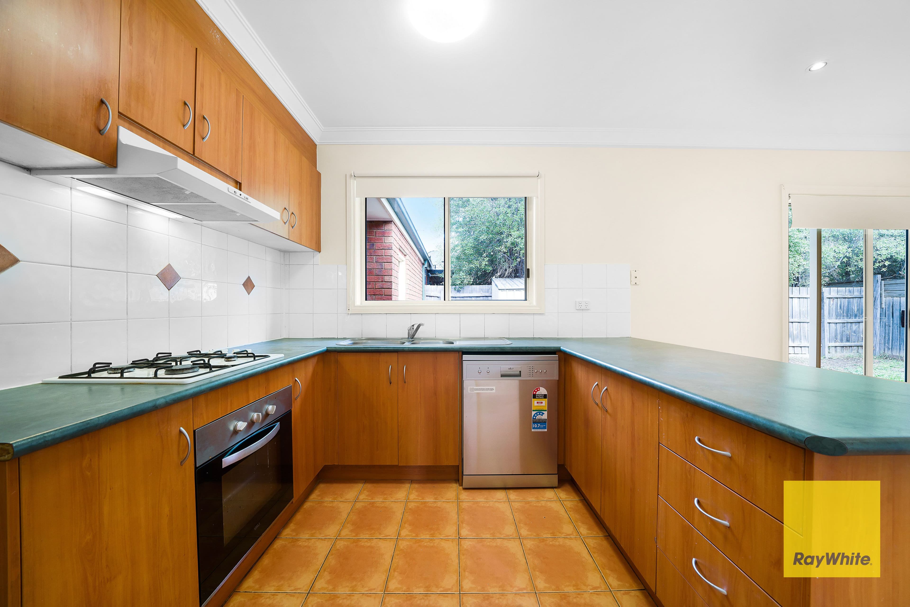 9 Lisa Court, Hoppers Crossing VIC 3029, Hoppers Crossing - Thumbnail 6