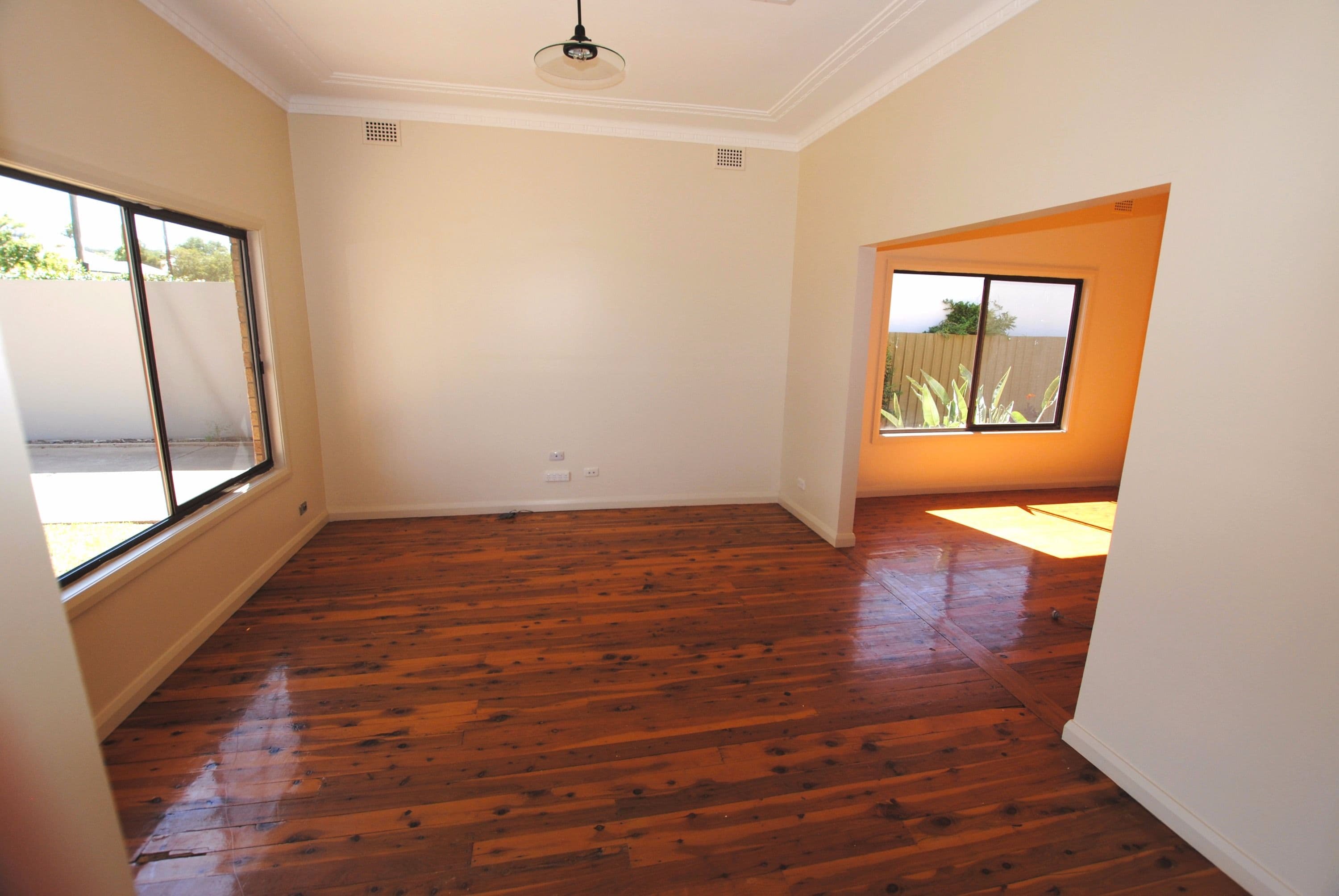14 Almoola Street, Griffith - Thumbnail 2