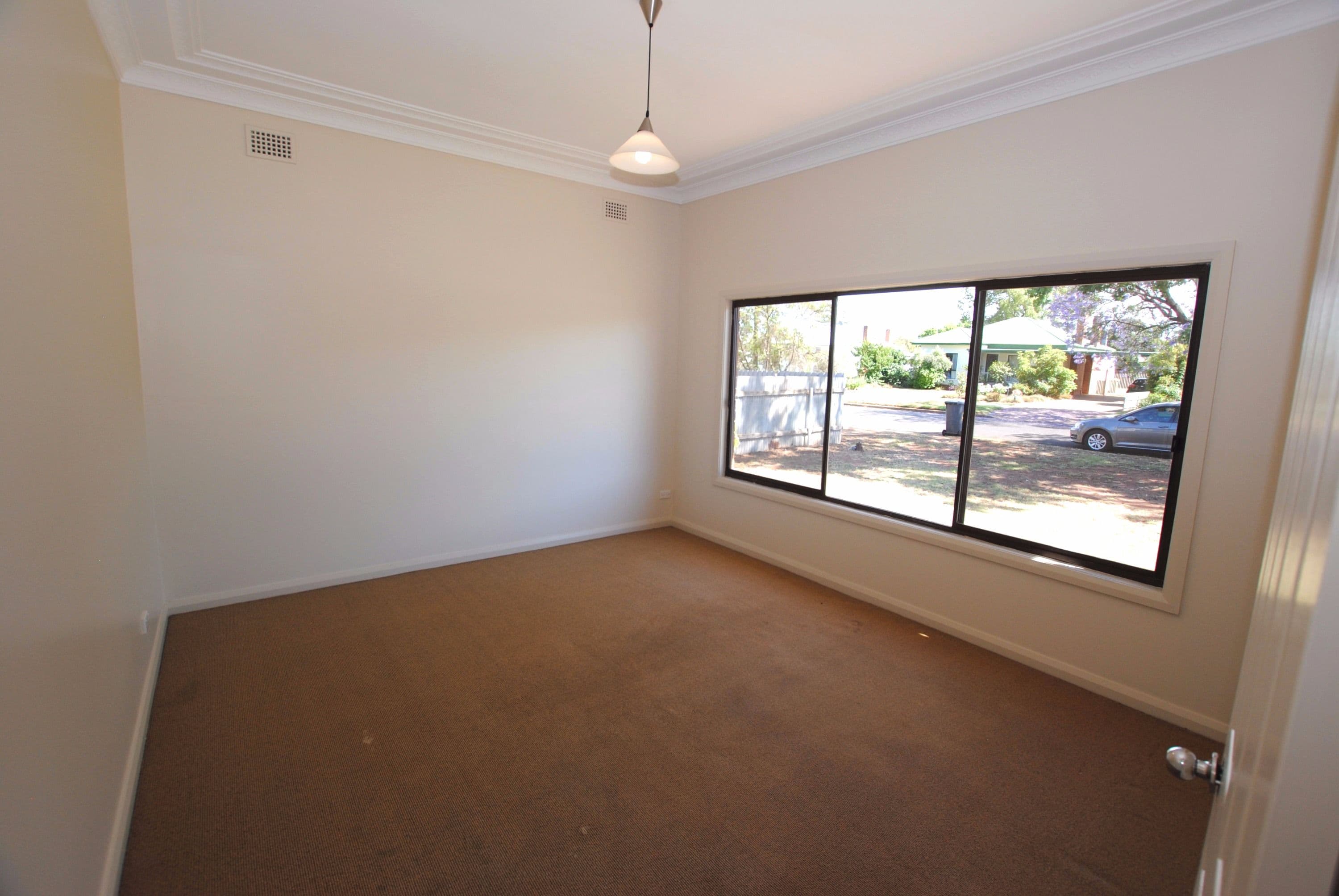 14 Almoola Street, Griffith - Thumbnail 7