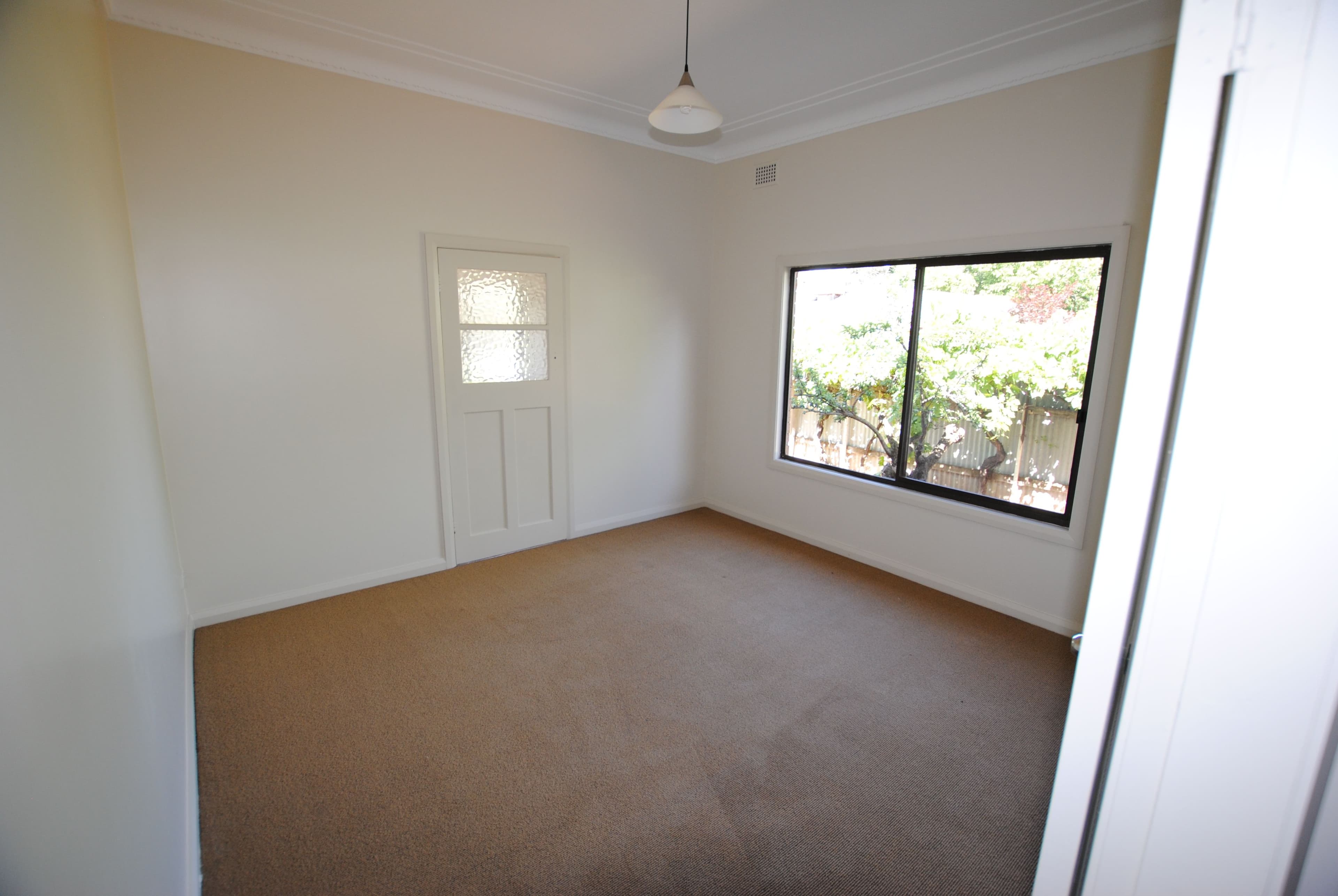 14 Almoola Street, Griffith - Thumbnail 8