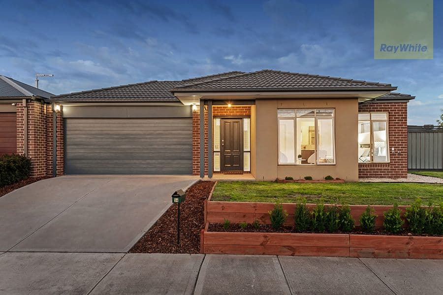 54 Wattletree Street, Craigieburn VIC 3064, Craigieburn - Image 1