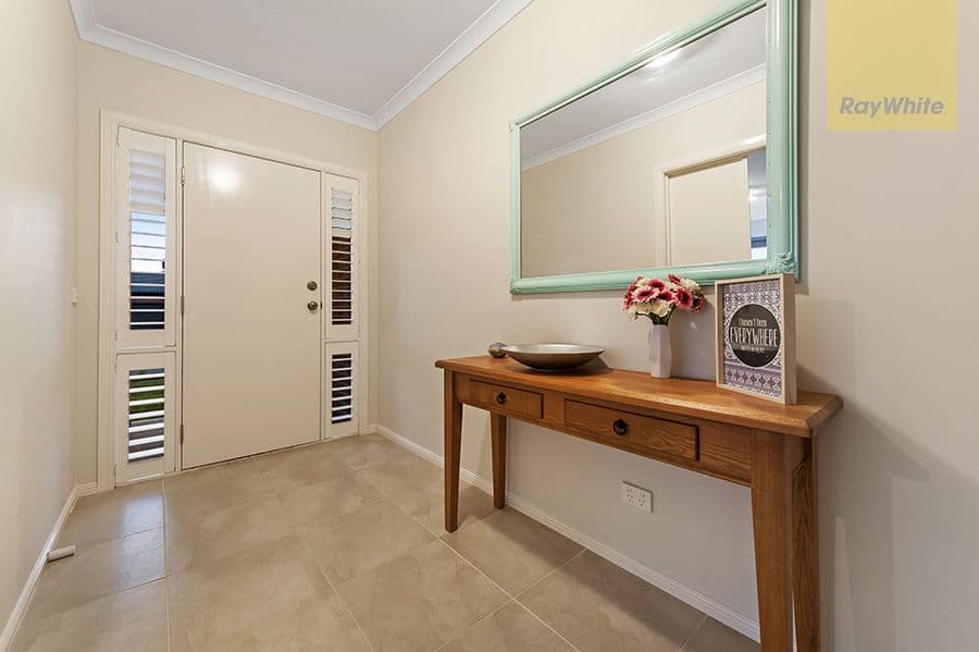 54 Wattletree Street, Craigieburn VIC 3064, Craigieburn - Thumbnail 2