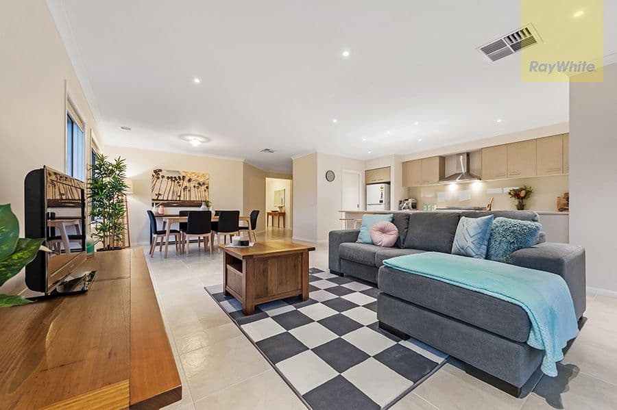 54 Wattletree Street, Craigieburn VIC 3064, Craigieburn - Thumbnail 5