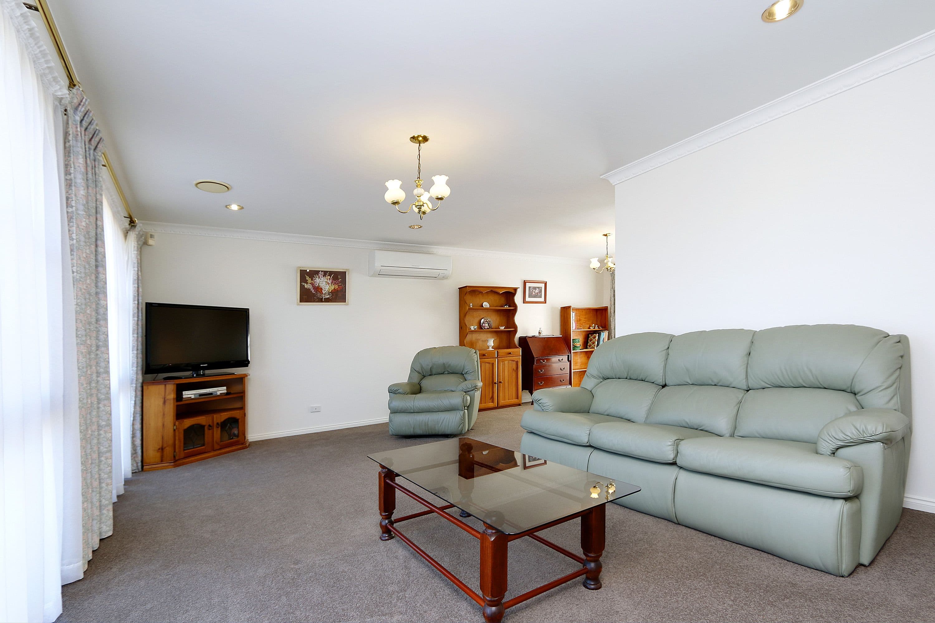 94 Herbert Street, Mornington VIC 3931, Mornington - Thumbnail 2