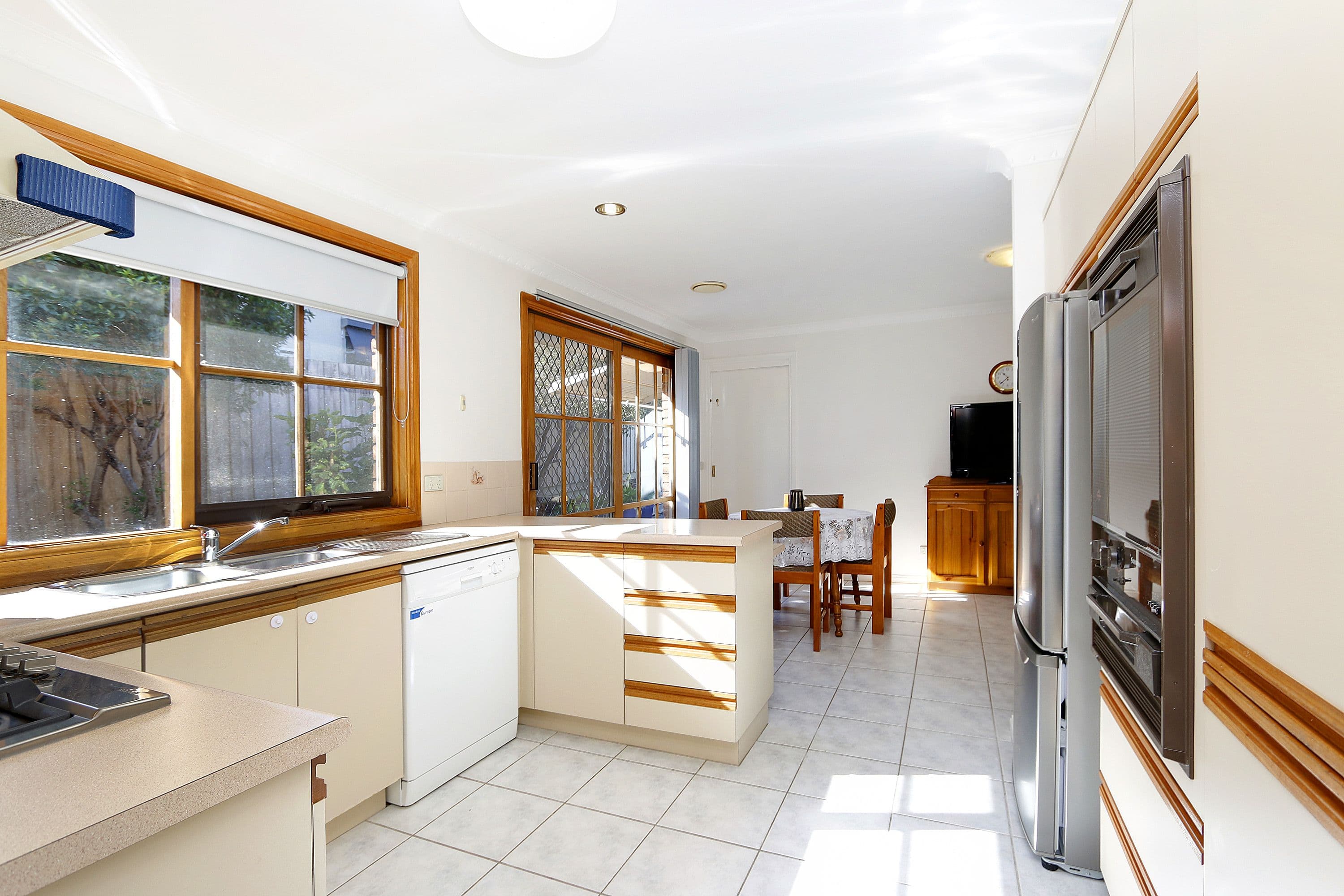 94 Herbert Street, Mornington VIC 3931, Mornington - Thumbnail 3