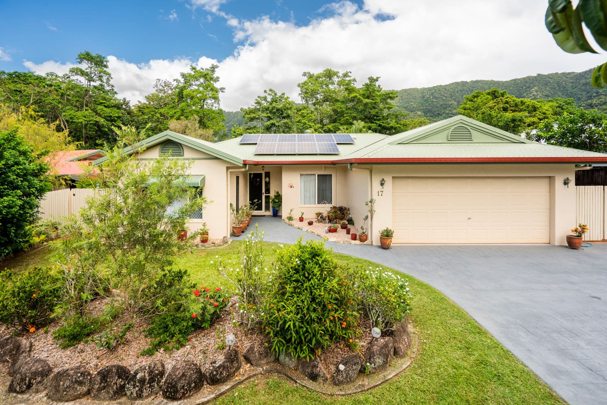 17 Compton Court, Bentley Park QLD 4869, Bentley Park - Thumbnail 2