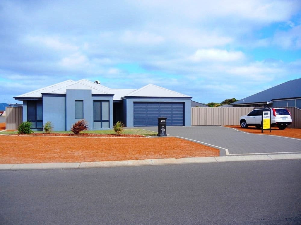 134 Glenfield Beach Drive, GLENFIELD WA 6532, Glenfield - Thumbnail 2