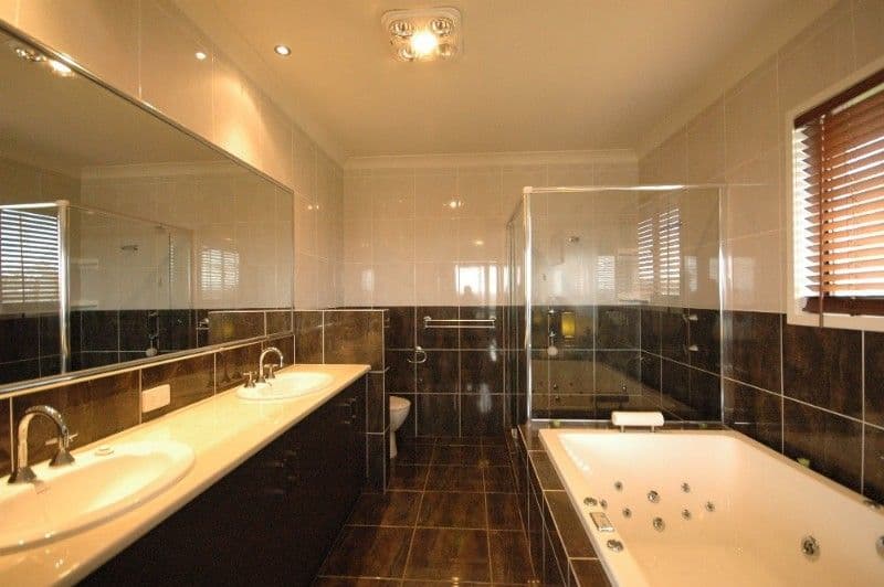 1 Windemere Terrace, MOUNT LOFTY QLD 4350, Mount Lofty - Thumbnail 4