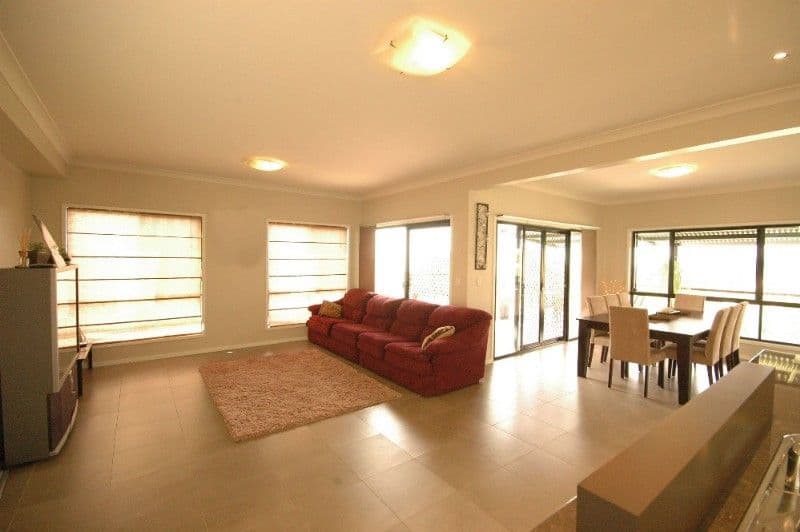 1 Windemere Terrace, MOUNT LOFTY QLD 4350, Mount Lofty - Thumbnail 5