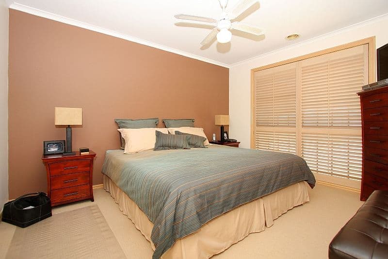 5 Carbon Crescent, MILL PARK VIC 3082, Mill Park - Thumbnail 8