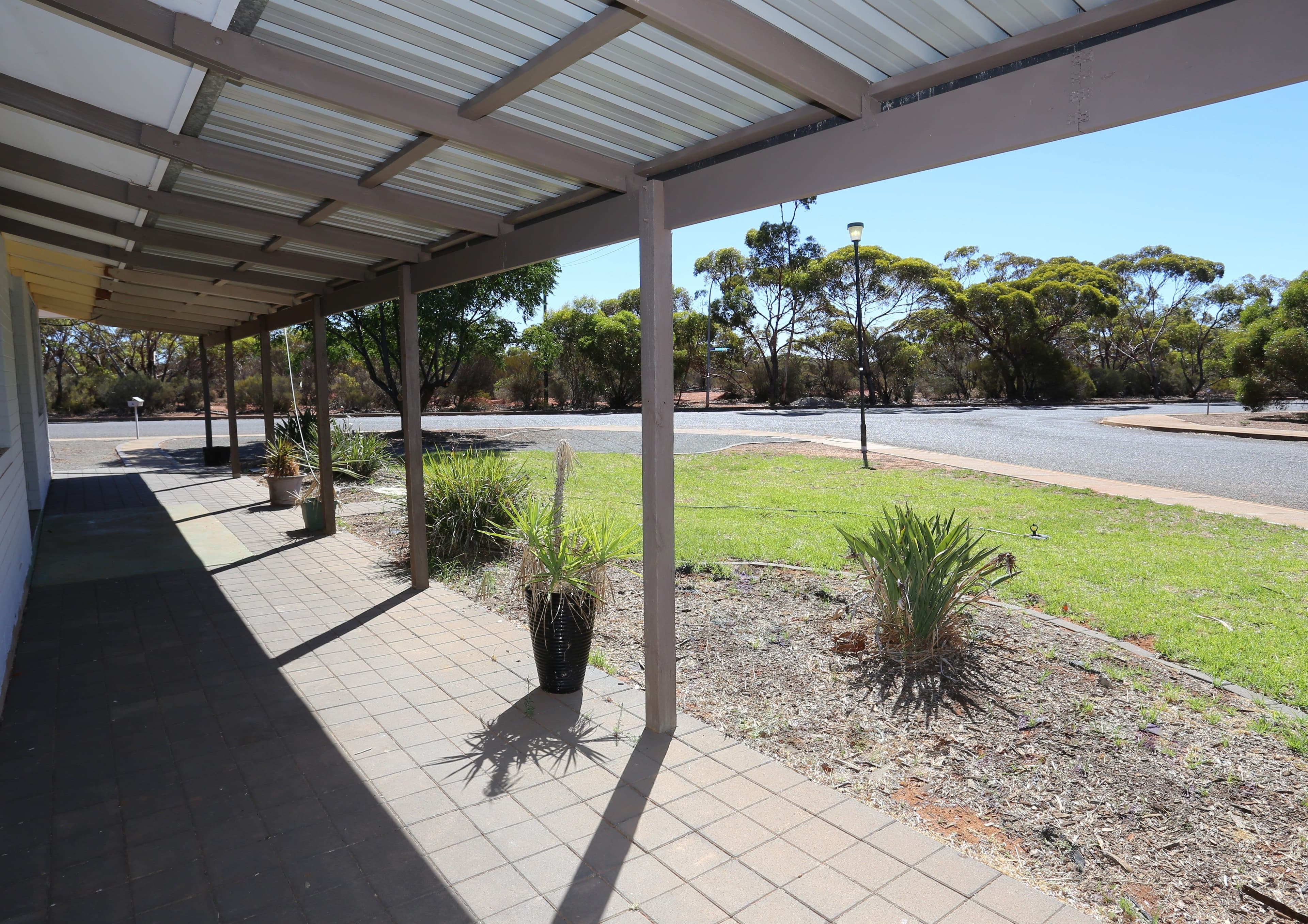 28 Saltbush Road, Kambalda West WA 6442, Kambalda West - Thumbnail 2