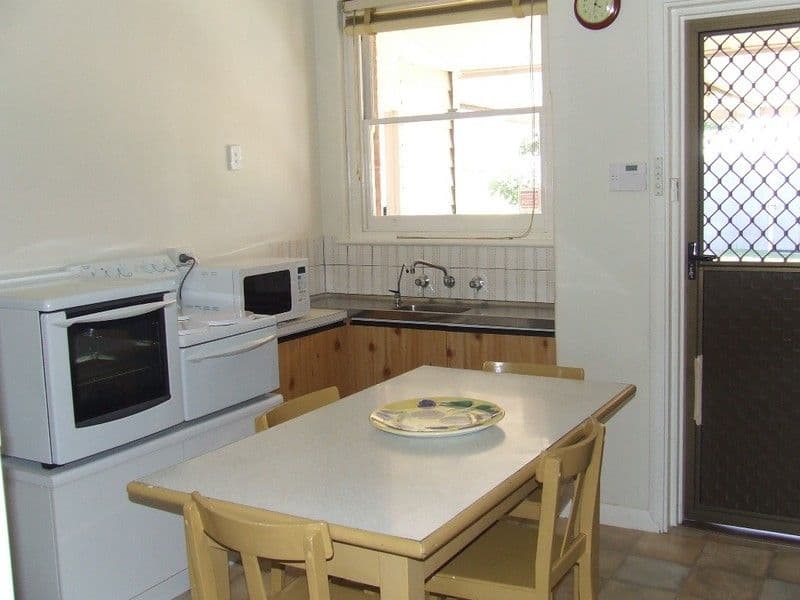 34 De Haviland Avenue, HENDON SA 5014, Hendon - Thumbnail 2