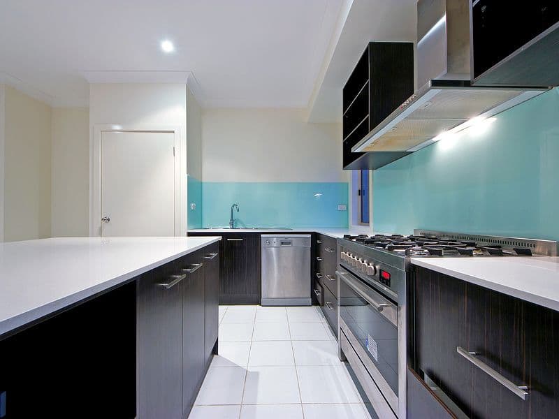 12 Corinna Avenue, TRUGANINA VIC 3029, Truganina - Thumbnail 3