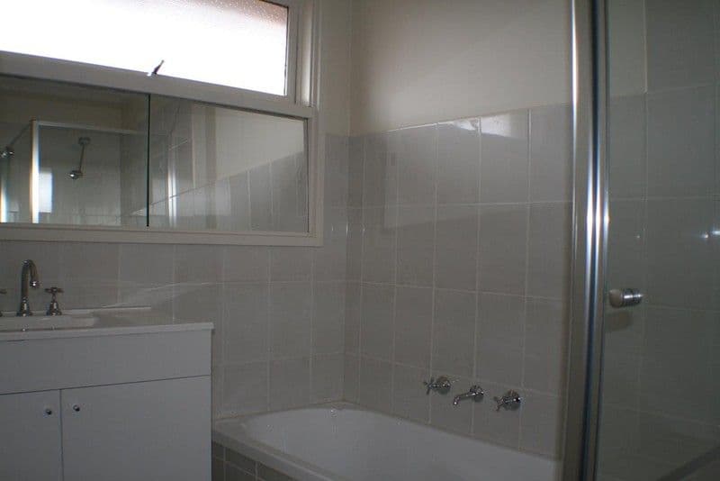 39 Second Avenue, MELTON VIC 3337, Melton - Thumbnail 3
