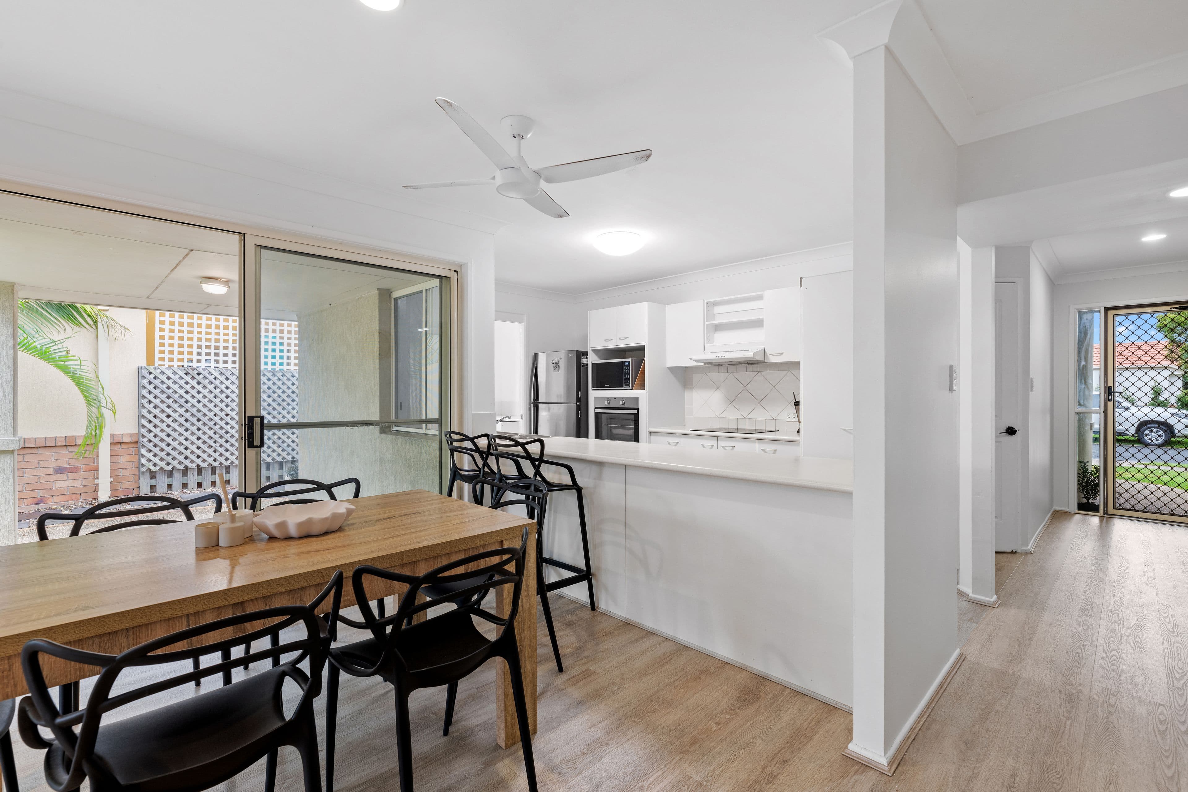 45 Rainbird Close, Burleigh Waters QLD 4220, Burleigh Waters - Thumbnail 4