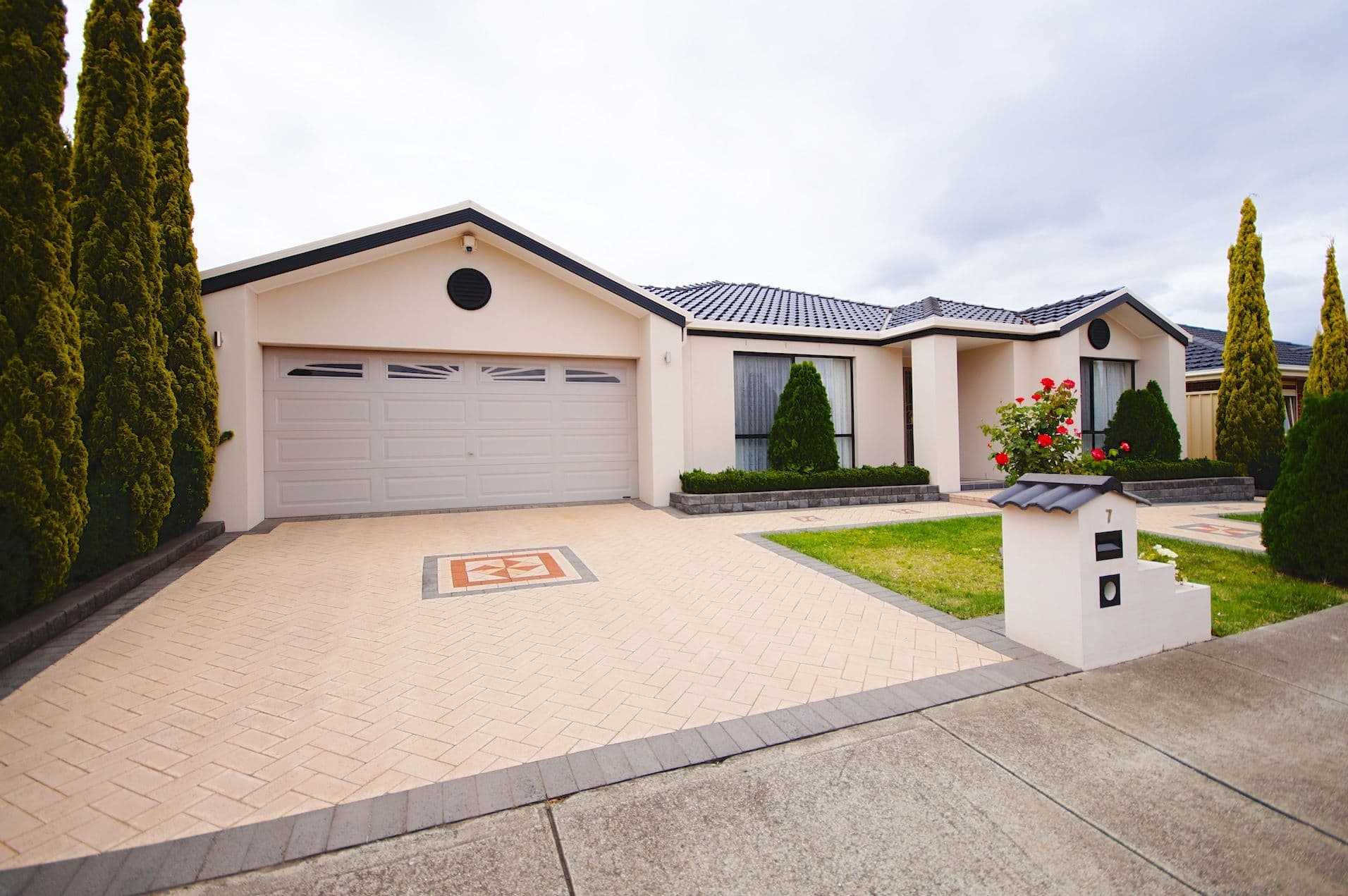 7 Verbena Court, Cairnlea VIC 3023, Cairnlea - Thumbnail 2