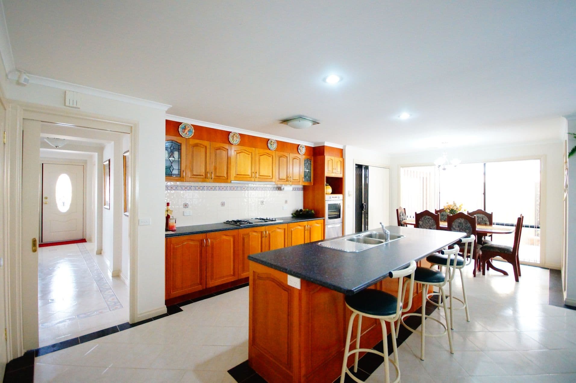 7 Verbena Court, Cairnlea VIC 3023, Cairnlea - Thumbnail 4