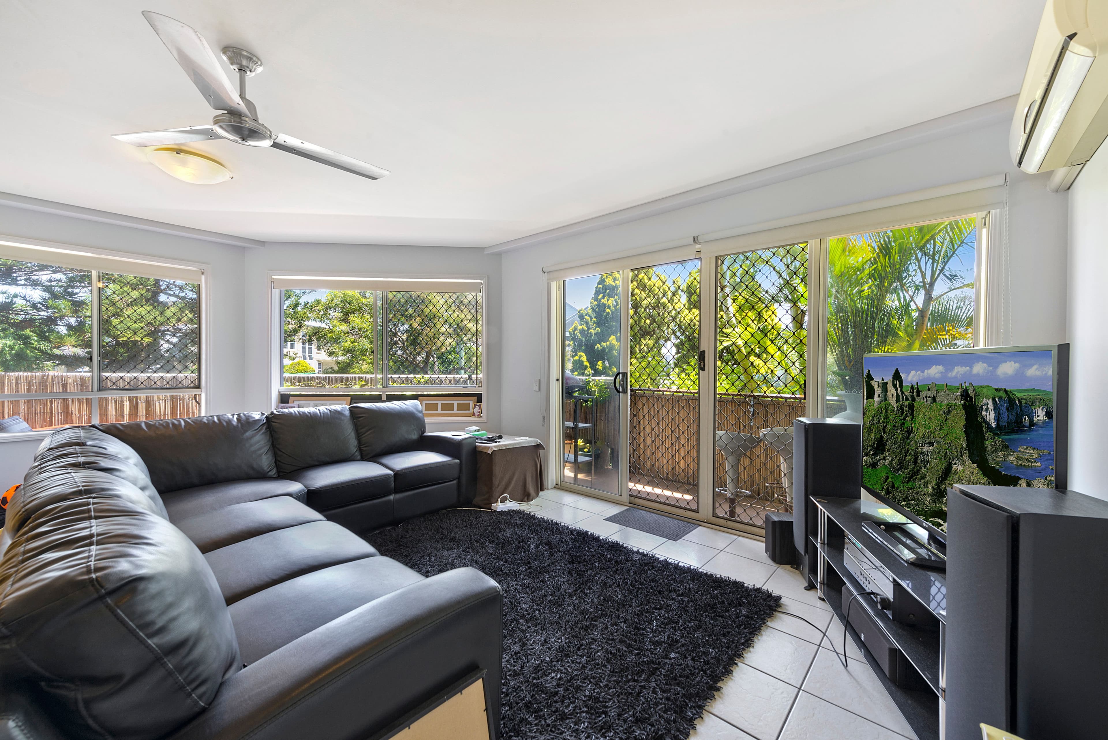 142 Stanhill Drive, Surfers Paradise QLD 4217, Surfers Paradise - Thumbnail 4