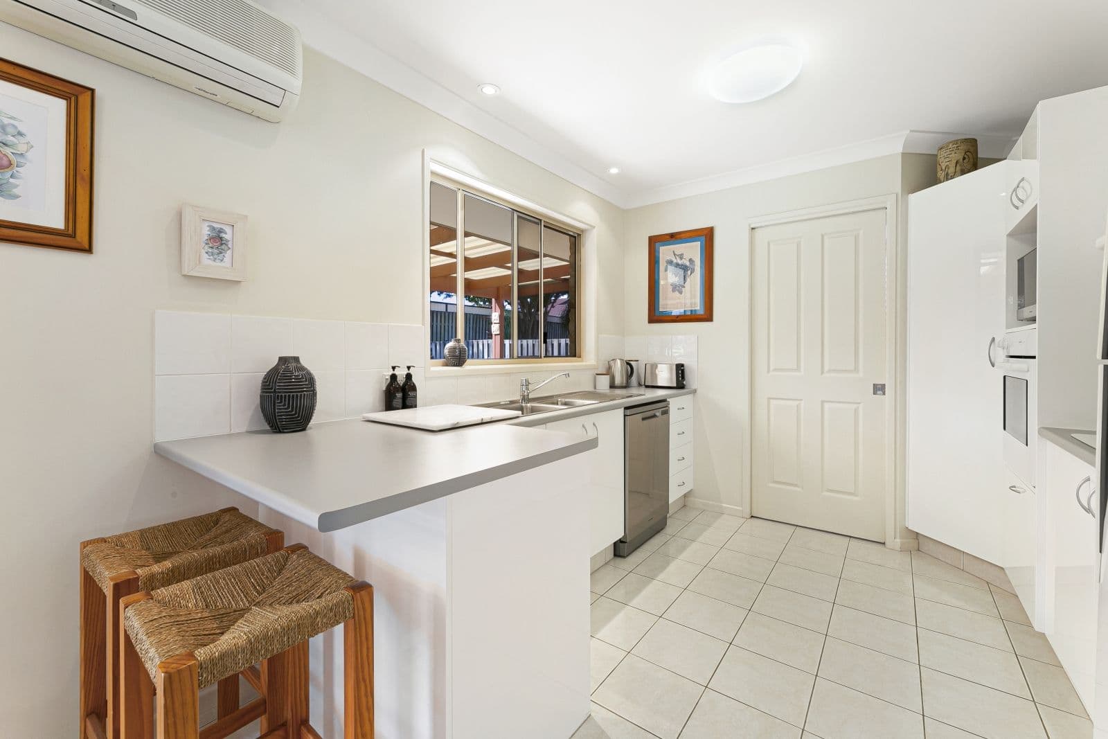 35 Swanton Drive, Mudgeeraba QLD 4213, Mudgeeraba - Thumbnail 6
