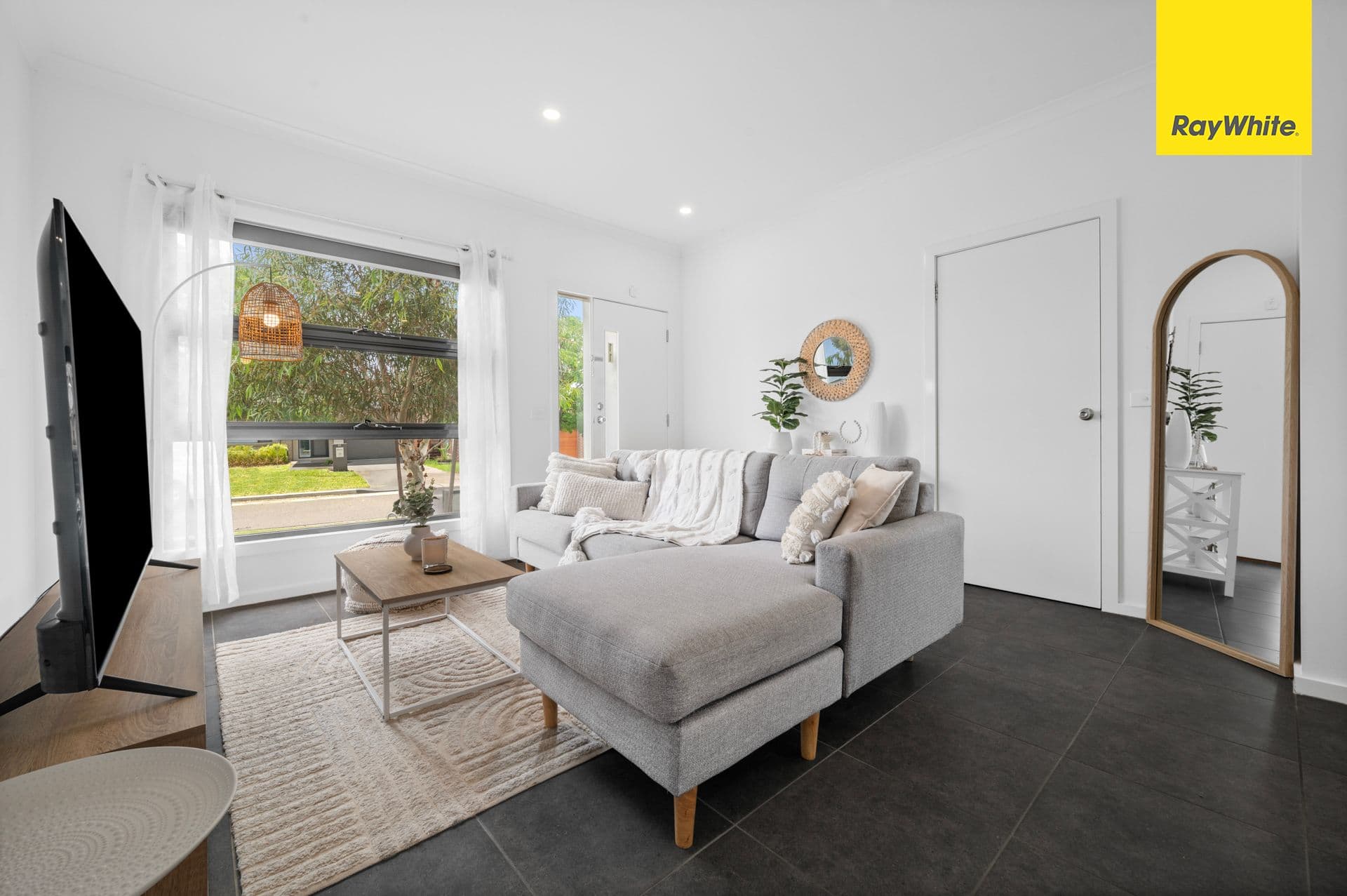 11 Cherington Place, Strathtulloh VIC 3338, Strathtulloh - Thumbnail 3