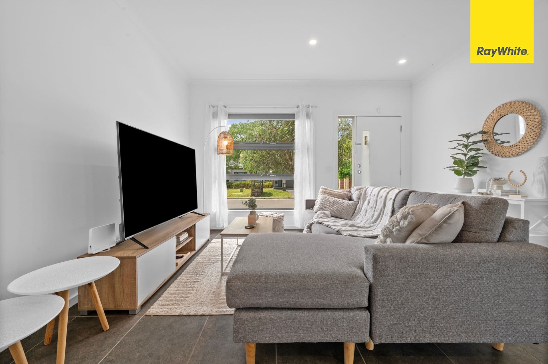 11 Cherington Place, Strathtulloh VIC 3338, Strathtulloh - Thumbnail 4