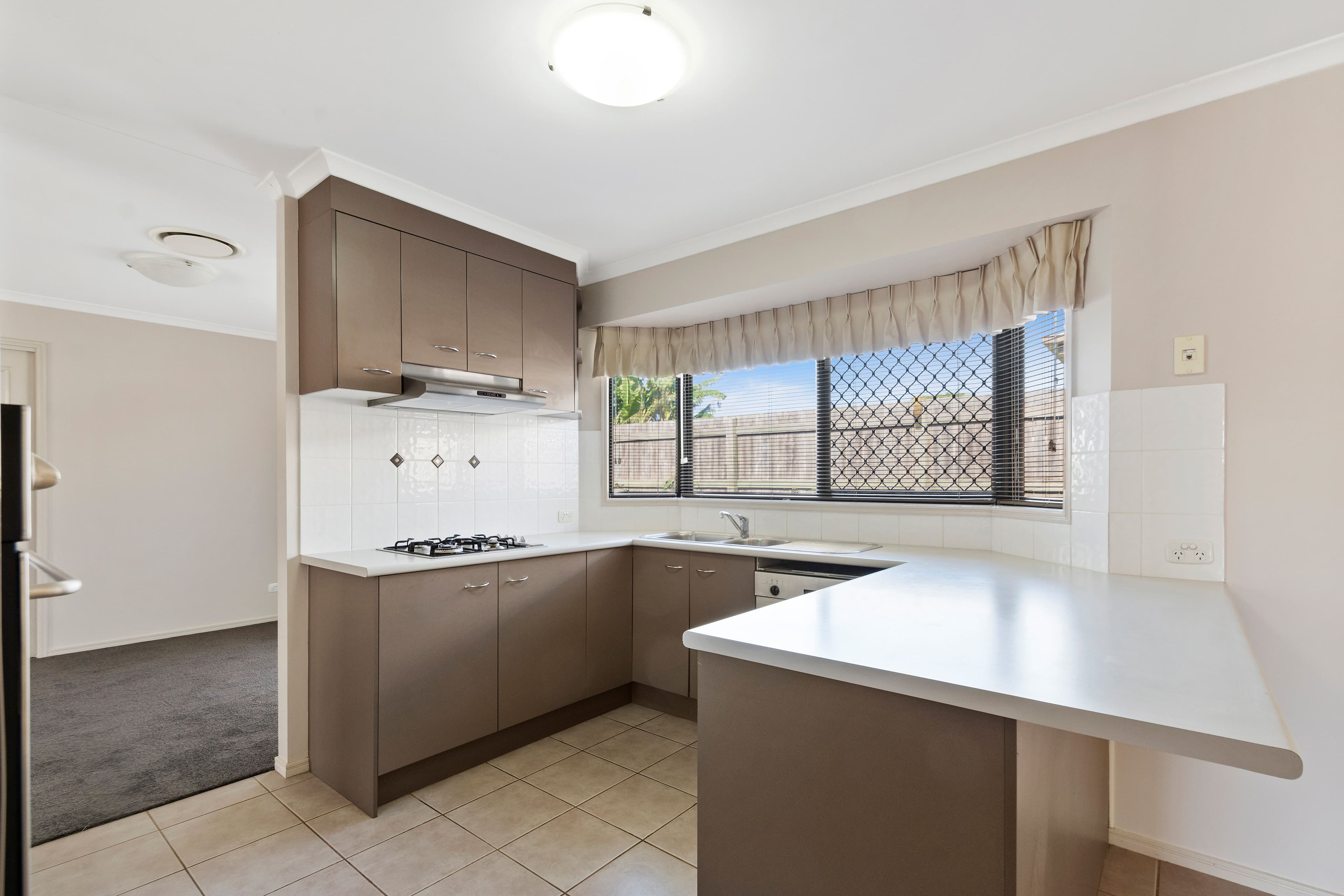 540 Hume Street, Middle Ridge QLD 4350, Middle Ridge - Thumbnail 3