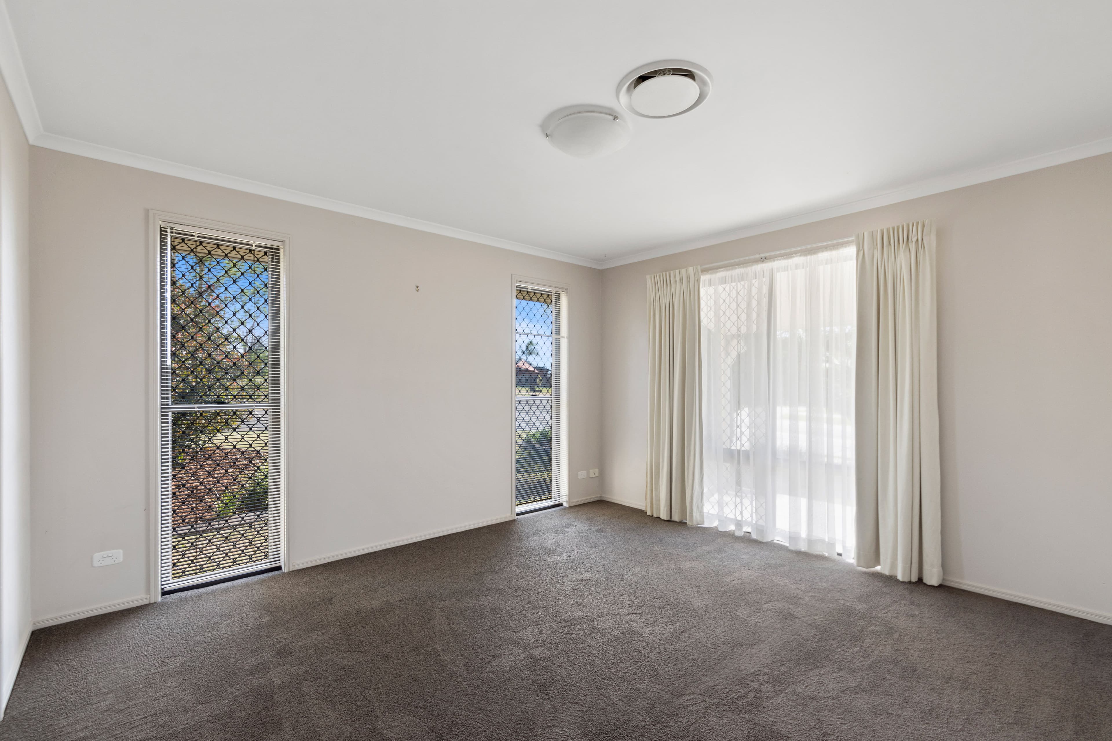 540 Hume Street, Middle Ridge QLD 4350, Middle Ridge - Thumbnail 7