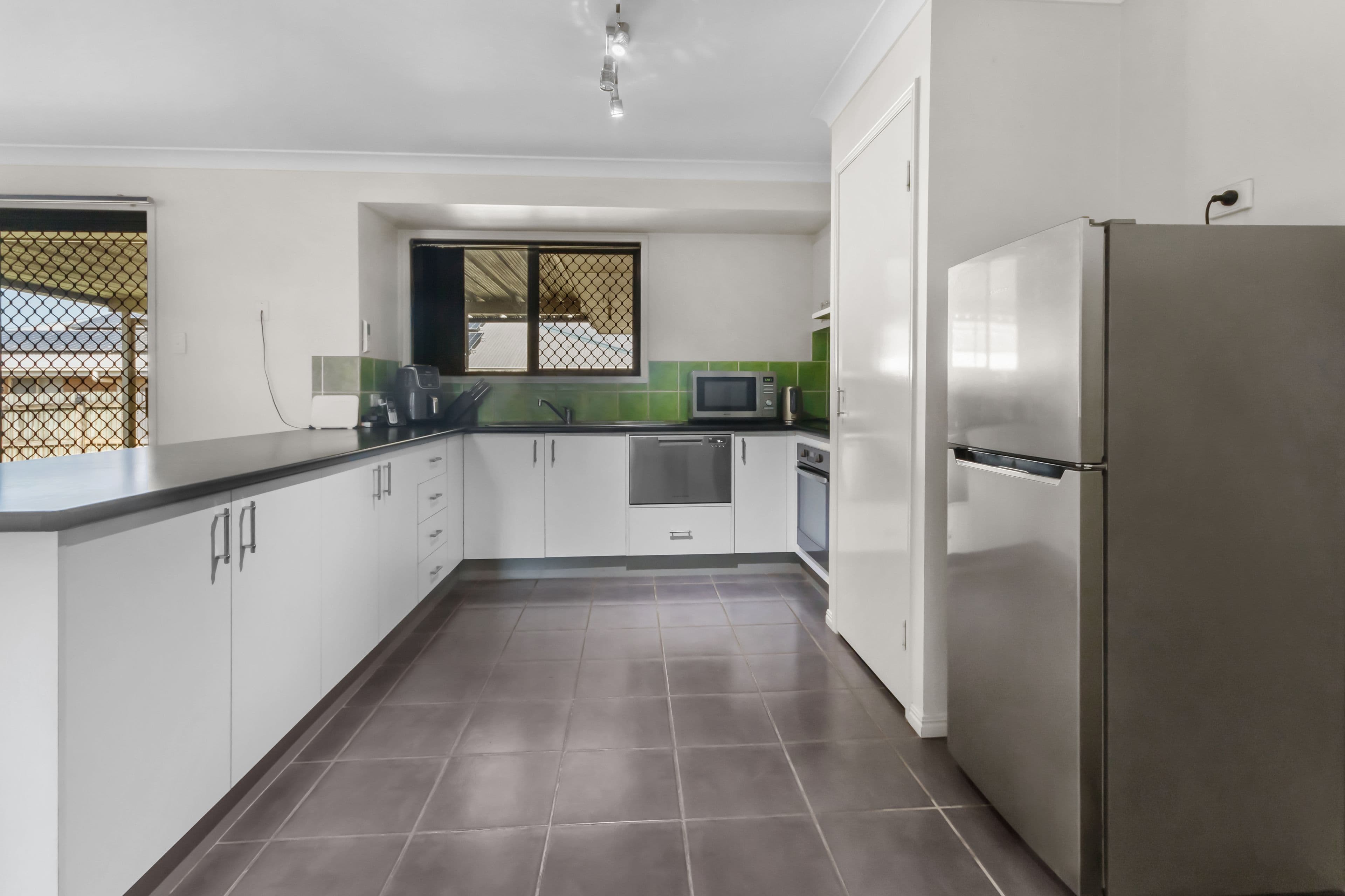 4 Riccardo Street, Caboolture QLD 4510, Caboolture - Thumbnail 3