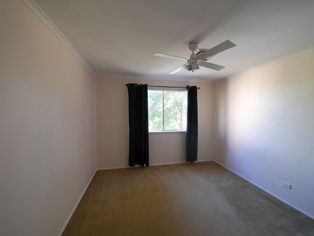 10 Kanangra Street, Cowra - Thumbnail 5