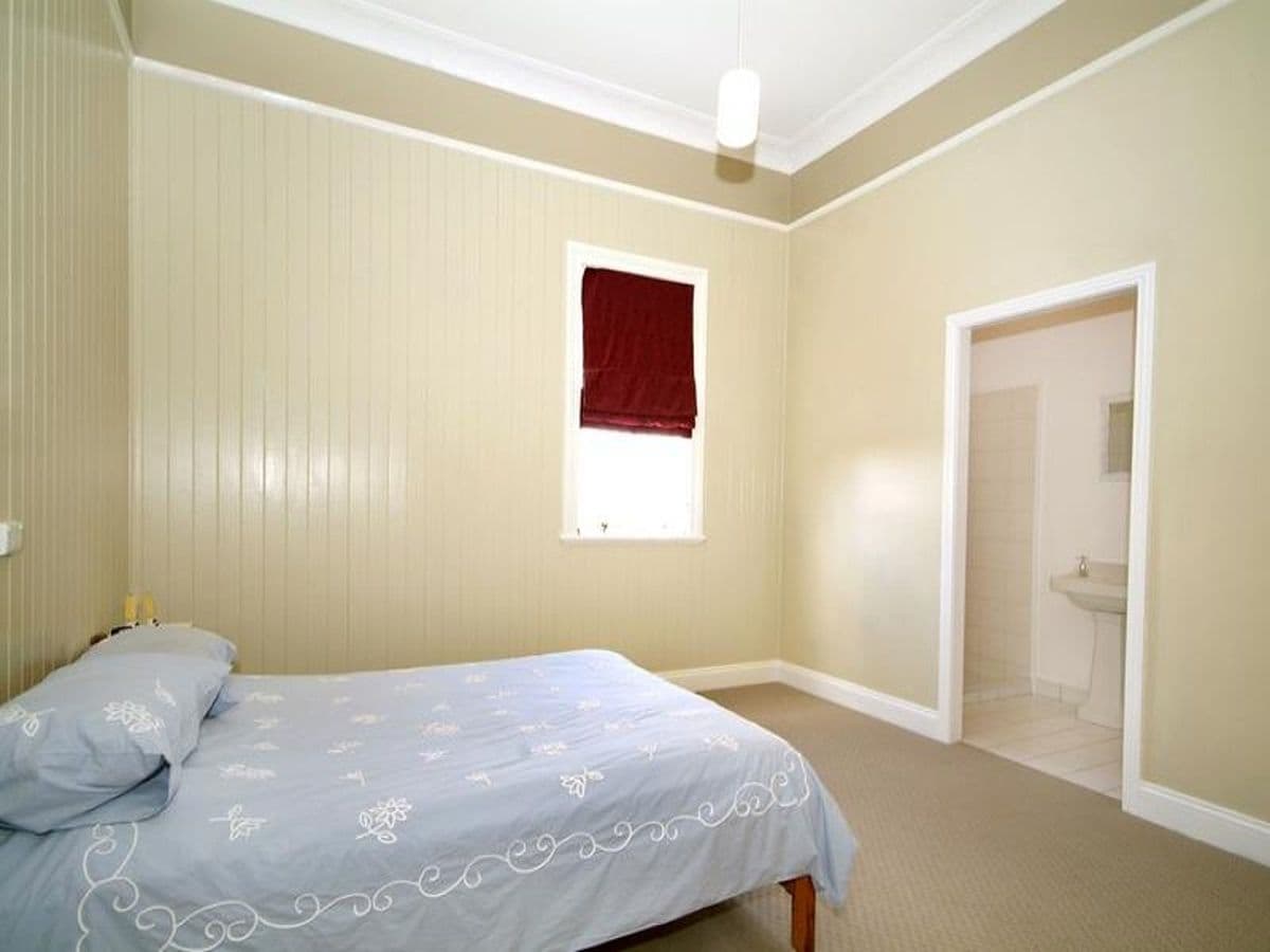 8 Somme Street, NORTH TOOWOOMBA QLD 4350, North Toowoomba - Thumbnail 7