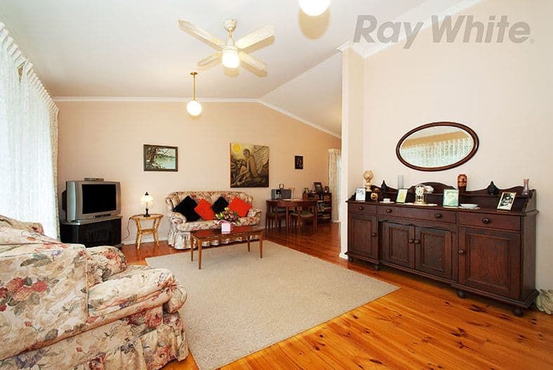 30 Glenview Road, Mount Evelyn VIC 3796, Mount Evelyn - Thumbnail 2
