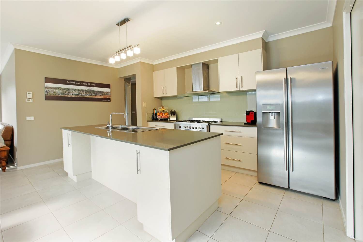 19 Moorhen Drive, LARA VIC 3212, Lara - Thumbnail 3