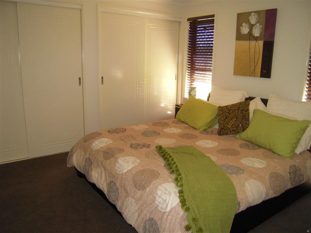 57 River Rose Drive, NORMAN GARDENS QLD 4701, Norman Gardens - Thumbnail 3