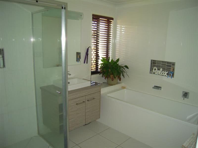 57 River Rose Drive, NORMAN GARDENS QLD 4701, Norman Gardens - Thumbnail 7