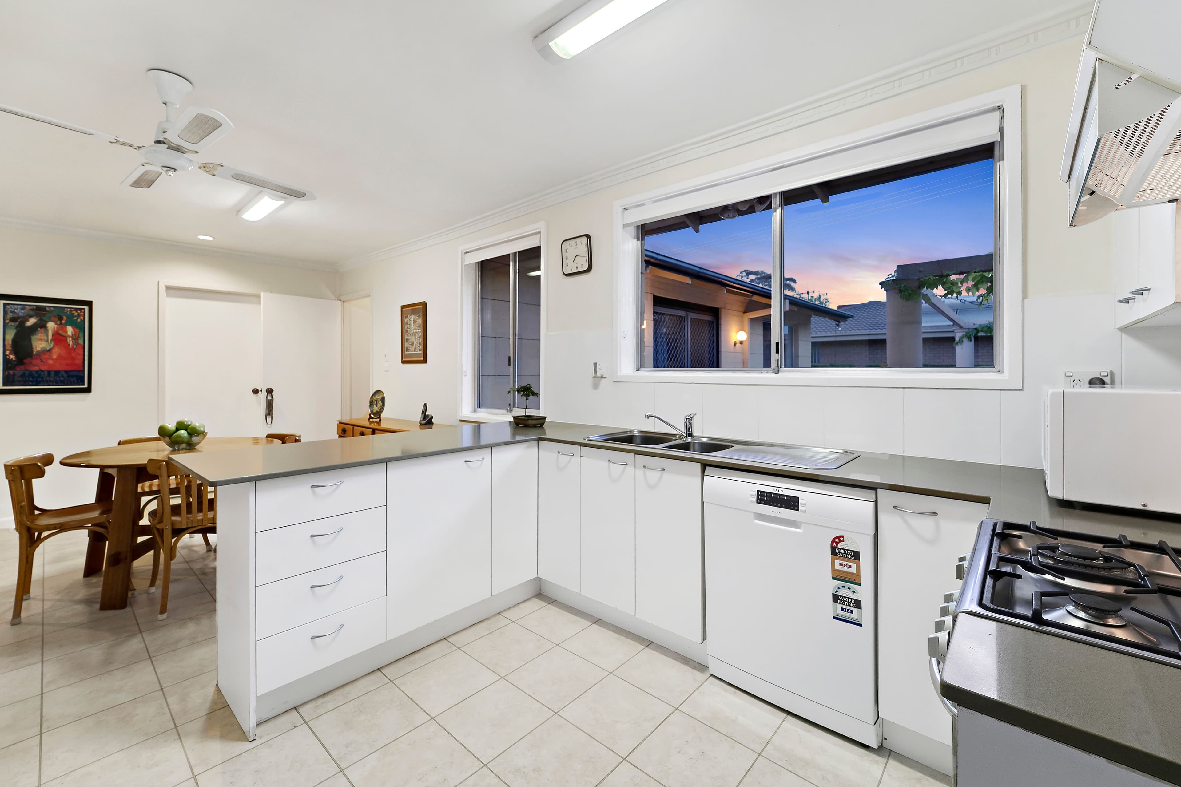 102 Shumack Street, Weetangera ACT 2614, Weetangera - Thumbnail 6