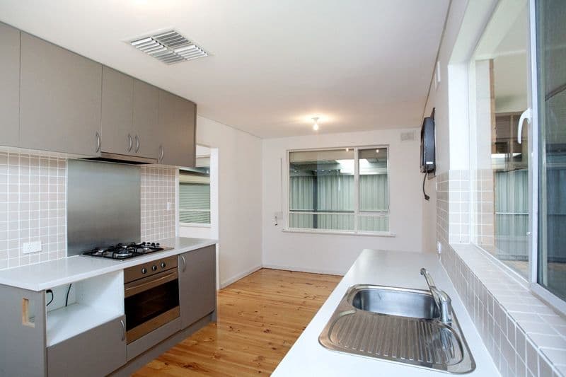3 Coorong Crescent, PARA HILLS WEST SA 5096, Para Hills West - Thumbnail 4