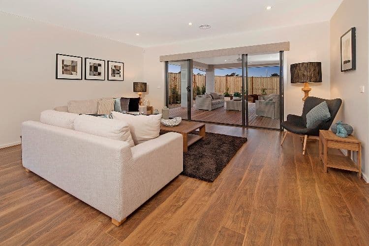 5 Penfold Drive, Warrnambool VIC 3280, Warrnambool - Thumbnail 2