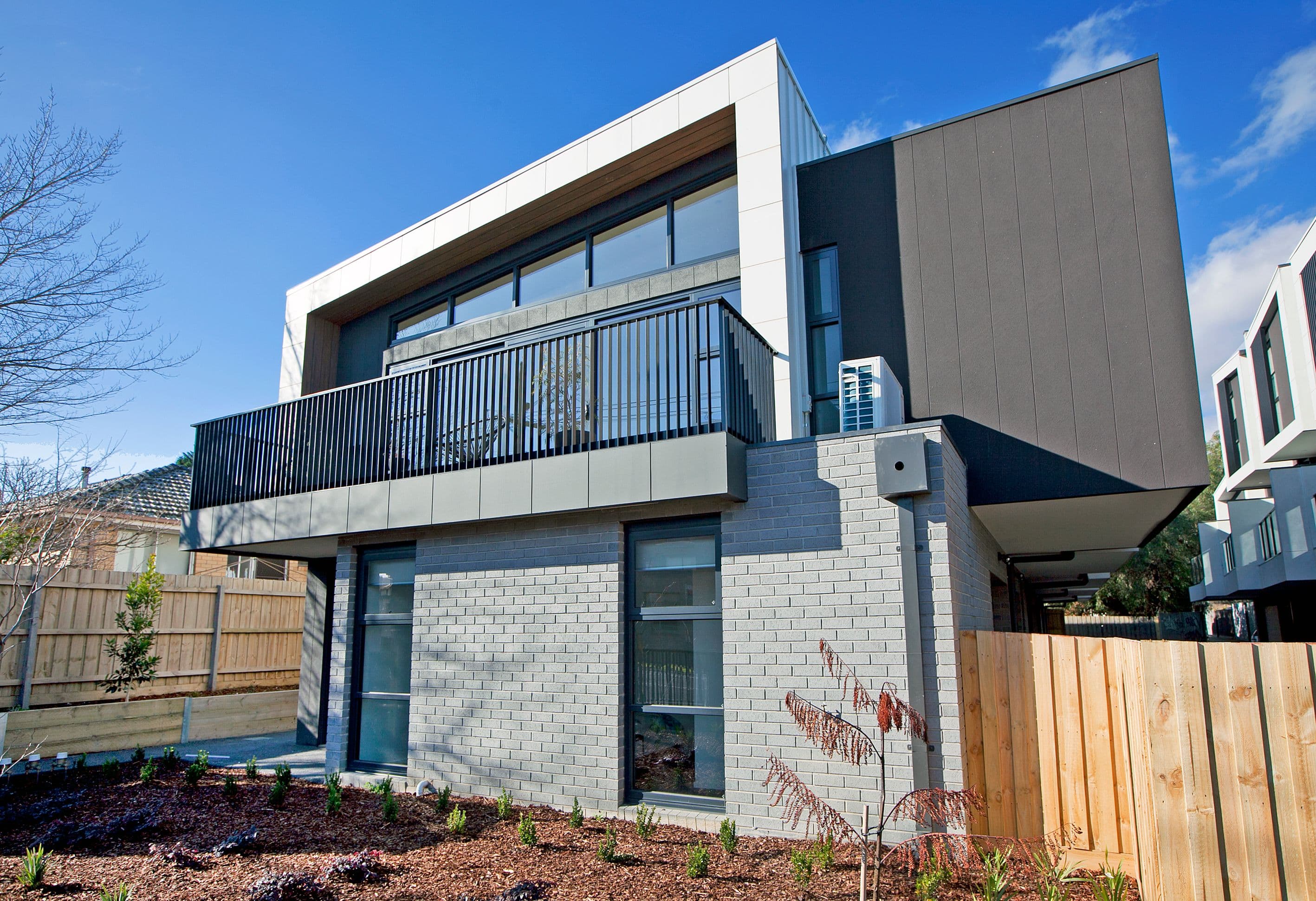748 High Street, Reservoir VIC 3073, Reservoir - Thumbnail 2