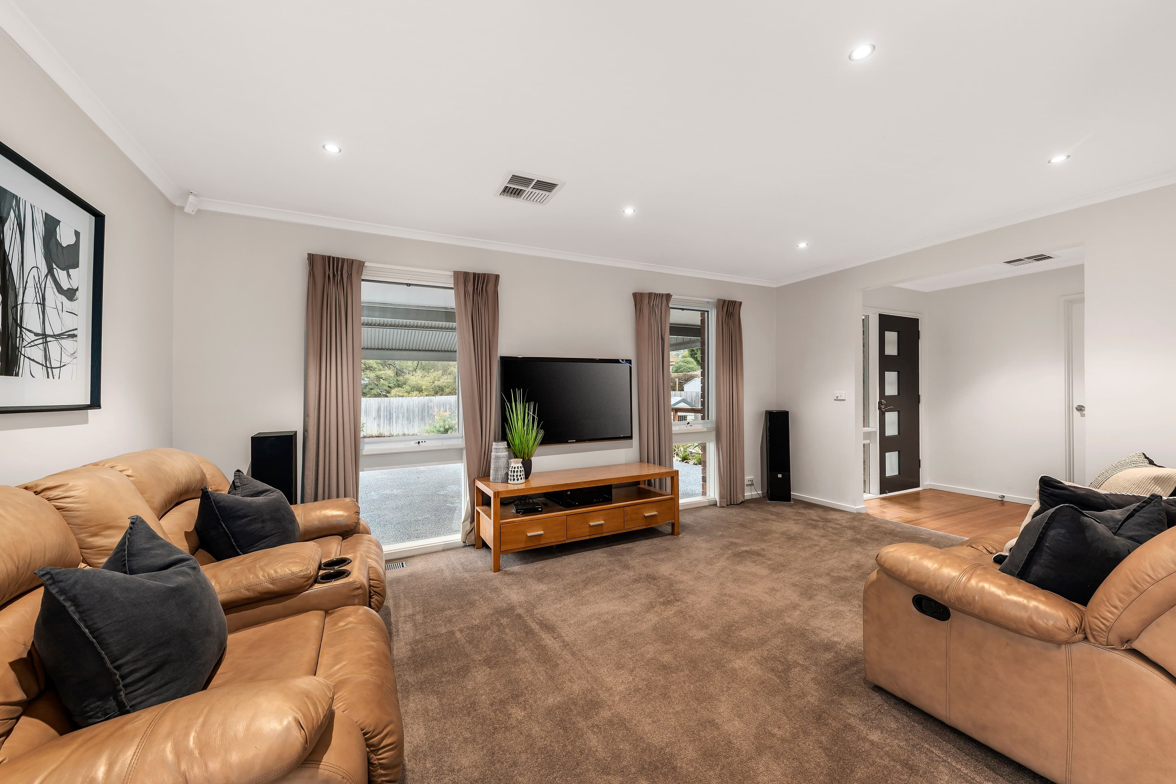 6 Ayr Street, Ferntree Gully VIC 3156, Ferntree Gully - Thumbnail 4