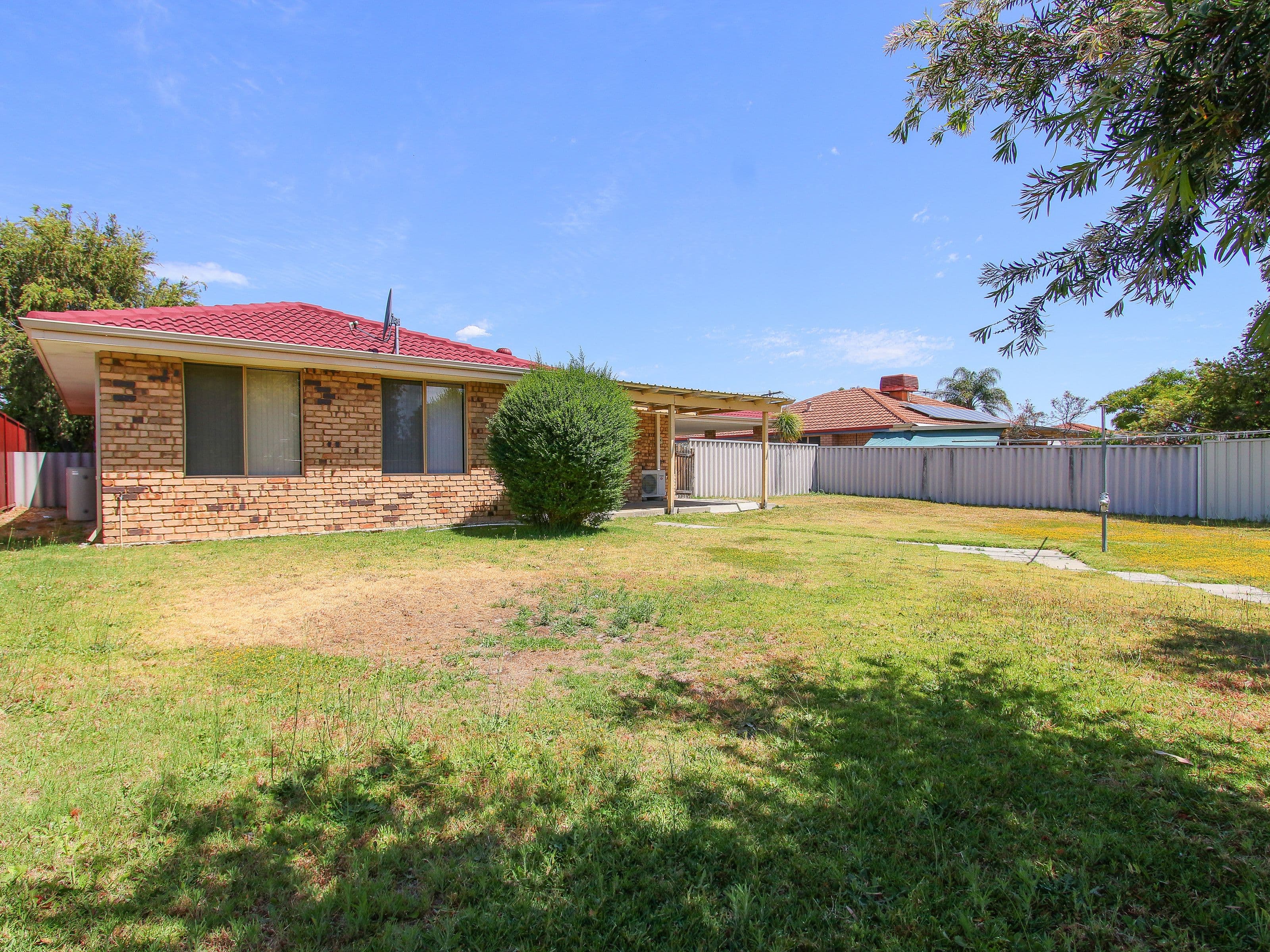 17 Quarram Way, Gosnells WA 6110, Gosnells - Thumbnail 4