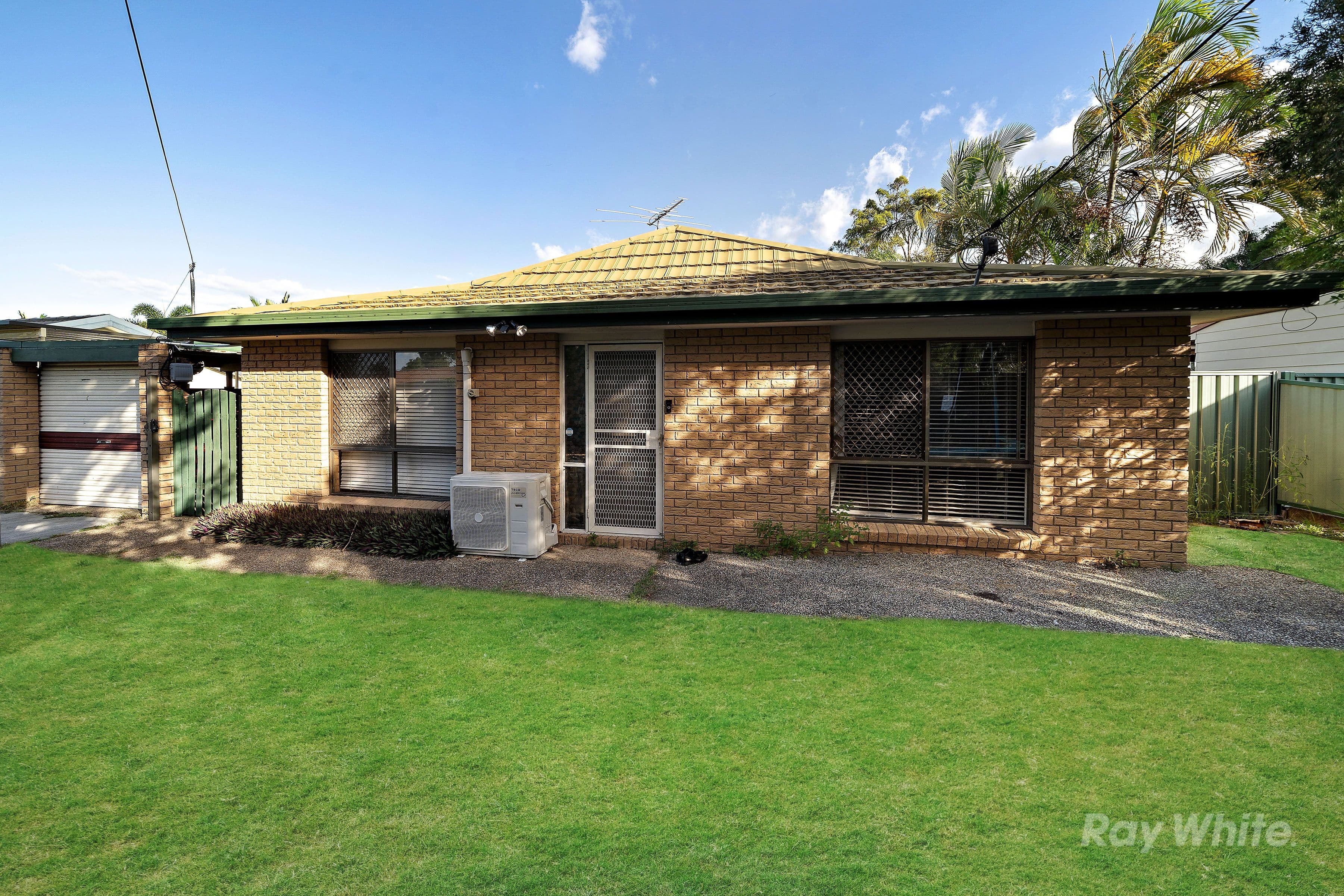 14 Brushbox Street, Crestmead QLD 4132, Crestmead - Thumbnail 2