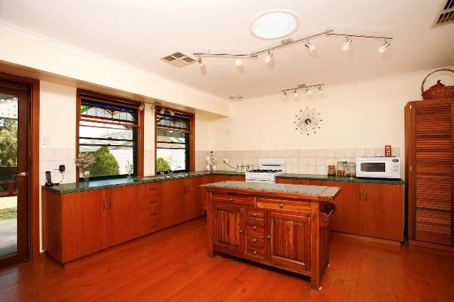 22 De Pledge Court, WYNN VALE SA 5127, Wynn Vale - Thumbnail 2