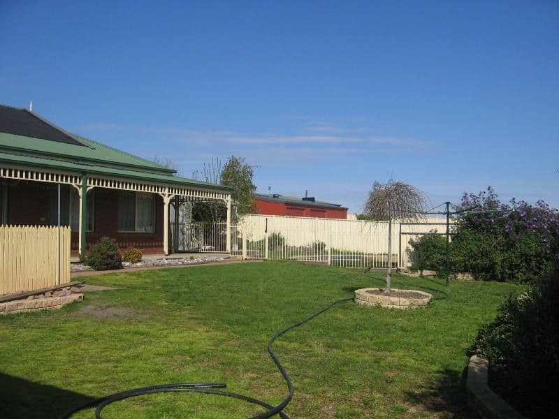 4  Doyle Crescent, SEYMOUR VIC 3660, Seymour - Thumbnail 4