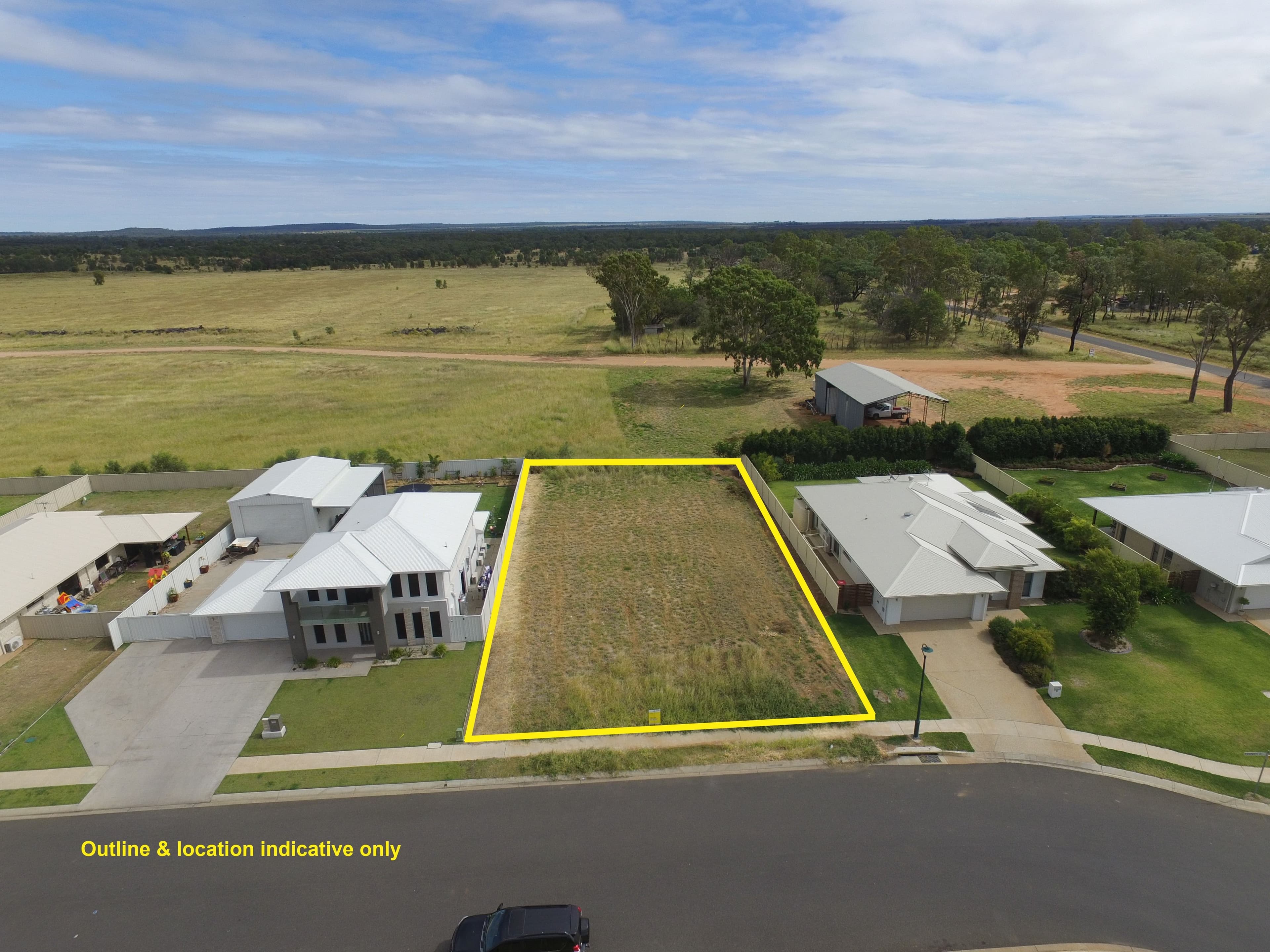 8 Randwick Road, Emerald QLD 4720, Emerald - Thumbnail 2