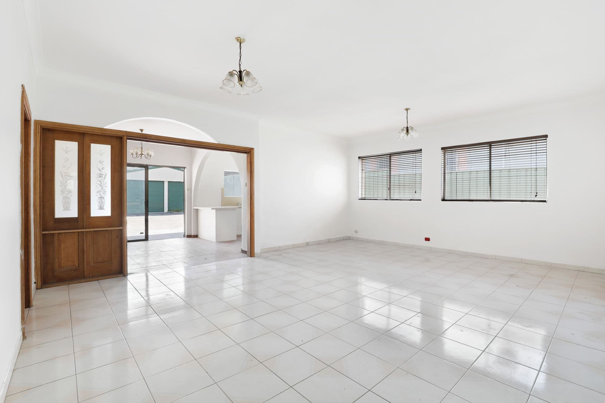 326 Canterbury Road, Hurlstone Park - Thumbnail 2